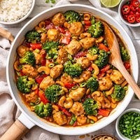 Fiery Cashew Chicken