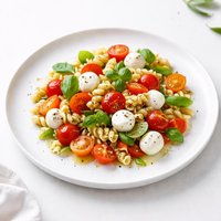 Fresh Mozzarella Tomato Pasta Salad
