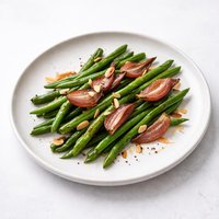 Green Beans with Roasted Onions