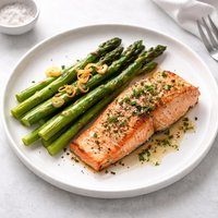 Grilled Garlic Asparagus and Salmon