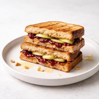 Grilled Pb J with Apples