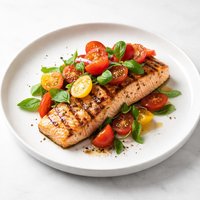 Grilled Salmon with Tomatoes Basil