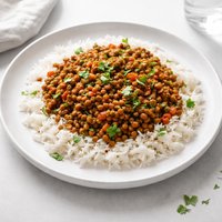 Im Jud Dara Lentils on Rice