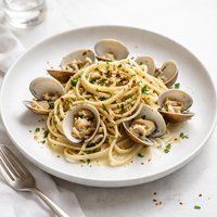 Linguini with Clam Sauce White