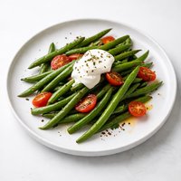 Loby String Green Beans with Sour Cream and Tomatoes
