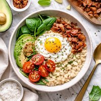 Oatmeal Porridge with Egg