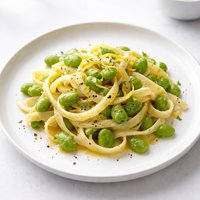 Pasta with Fava Beans and Lemon Sauce