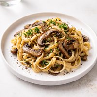 Pasta with Portabella Mushrooms in Mustard Sauce