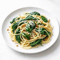 Pasta with Spinach and Pine Nuts