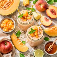 Peachy Cantaloupe Smoothie