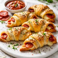 Pepperoni Crescent Roll Ups