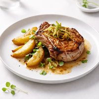 Pork Chops W Pears Leeks Ginger