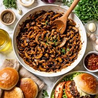 Portabella and Onion Topping for Hamburgers