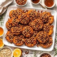 Roasted Sweet Potatoes with Cinnamon Pecan Crunch