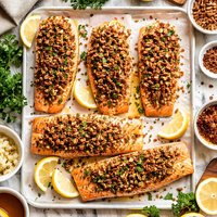 Salmon Fillets with Pecan Crunch Topping