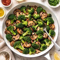 Sauteed Broccoli and Mushrooms