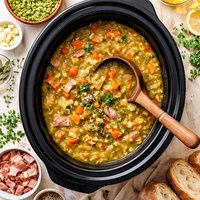 Slow Cooker Split Pea and Ham Soup