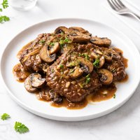 Smothered Cube Steak with Mushrooms N Gravy