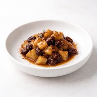 Spiced Apple and Raisin Sauce