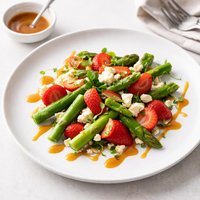 Spring Asparagus and Strawberry Salad with a Caramel Drizzle