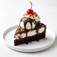 Sundae Brownie Pie