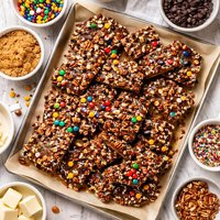 Super Easy Toffee Crackers