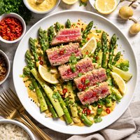 Tuna and Asparagus with Creamy Lemon Curry Sauce
