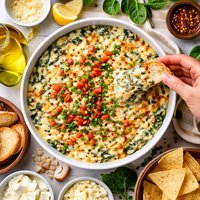 Warm Spinach Cheesy Dip