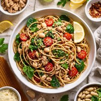 Whole Wheat Spaghetti with White Beans and Tuna
