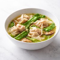 Won Ton Soup with Pork and Snow Peas